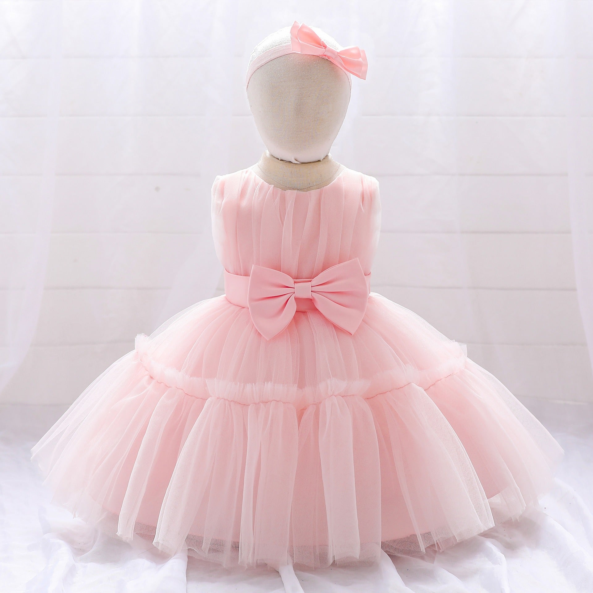 Royal Enchantment: Tulle Princess Dress for Little Dreamers - Bubblegum Bliss